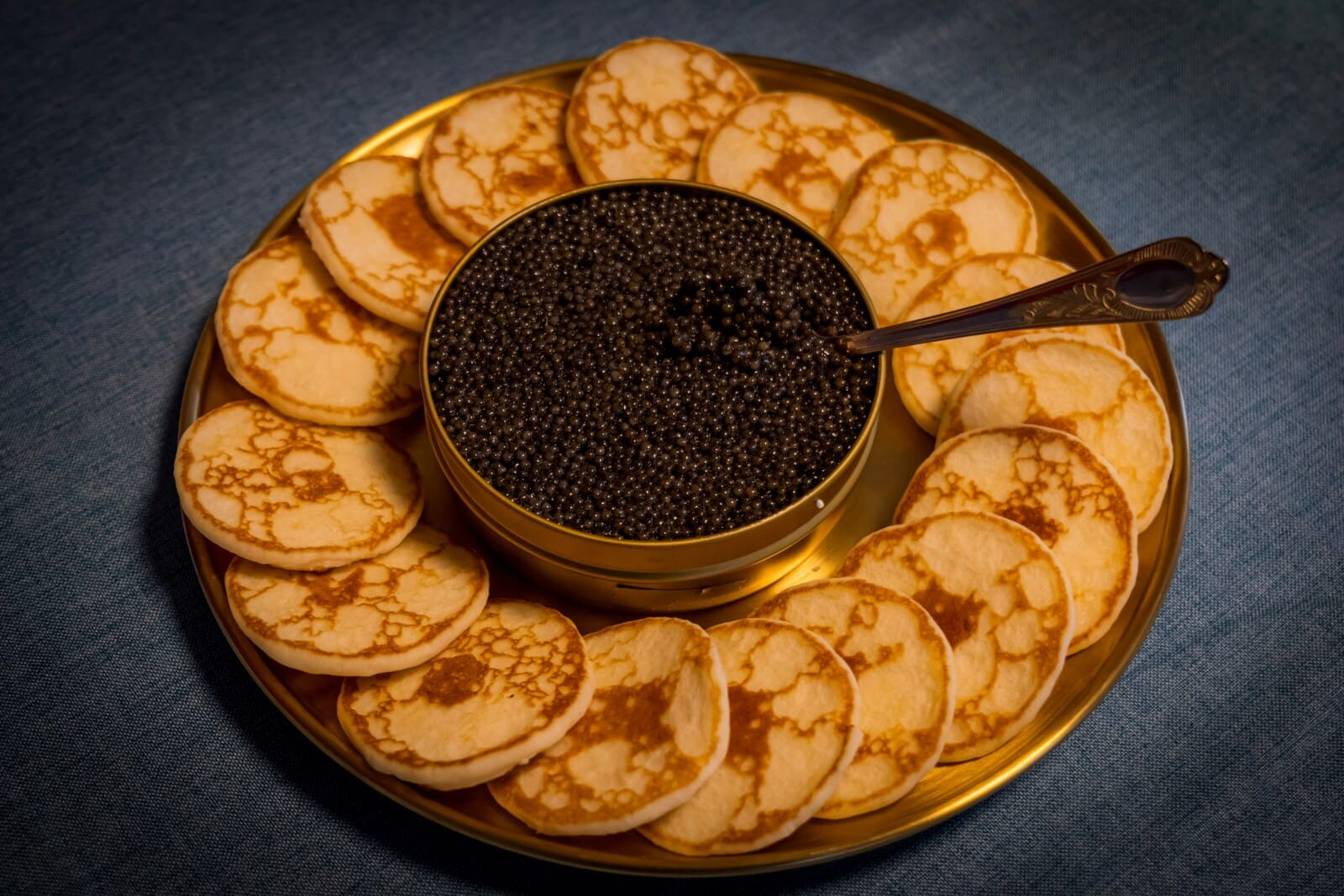 PT. Unigenesis Vision specializes in importing handwoven and machine-made carpets.