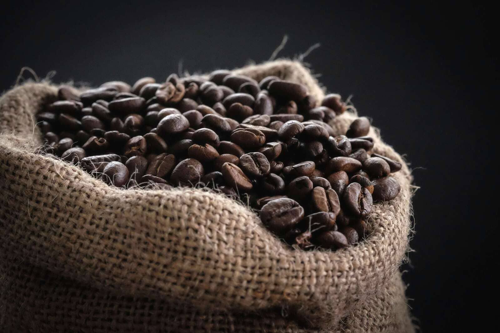 PT. Unigenesis Vision exports high-quality Robusta and Arabica coffee.
